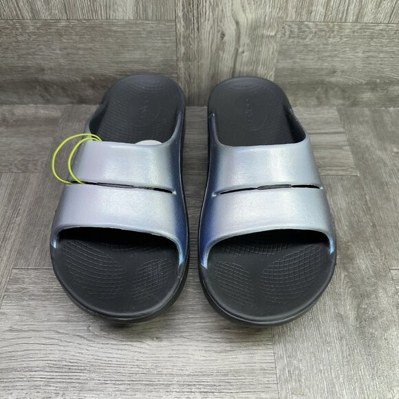 OOFOS Women's Sandals in Black and Blue - Picture 3 of 8